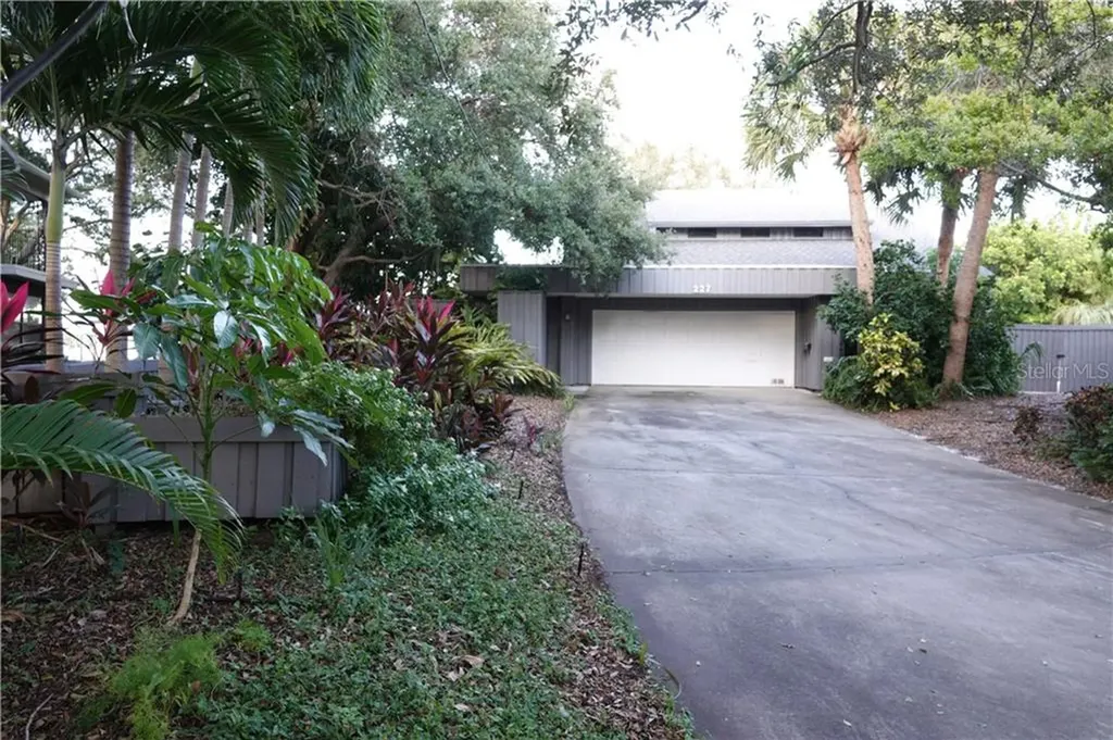 227 Colony Point Road S St Petersburg FL 33705