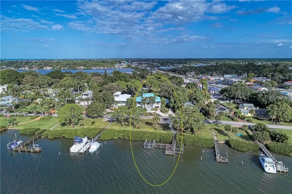 200 Sunrise Drive Nokomis FL 34275