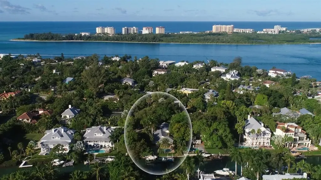 333 Edmondson Avenue Sarasota FL 34242