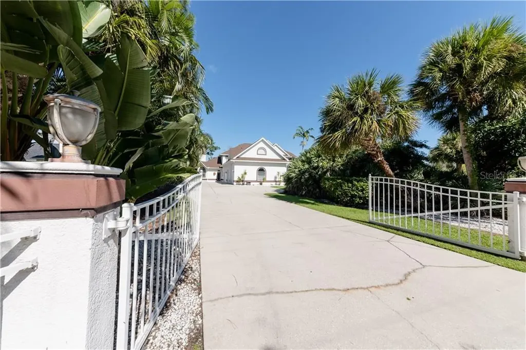 1820 Mili Avenue Merritt Island FL 32952