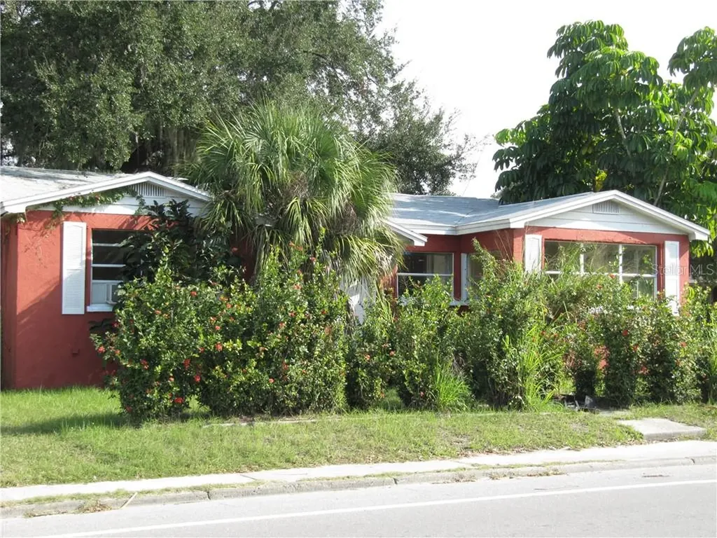 2204 N Orange Avenue Sarasota FL 34234