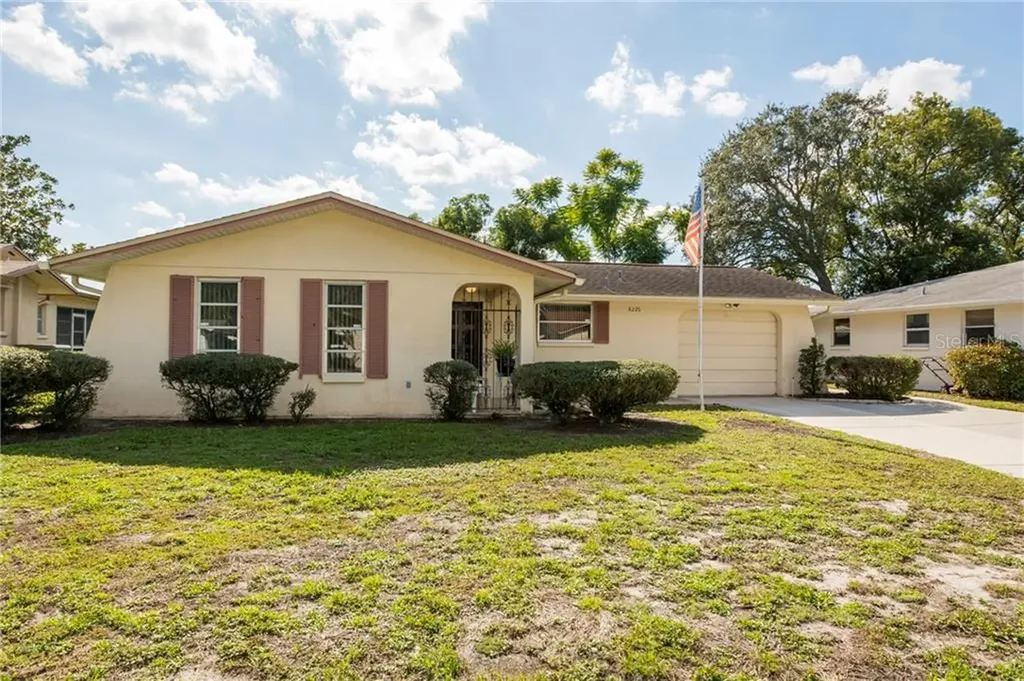 8226 Fox Hollow Drive Port Richey FL 34668