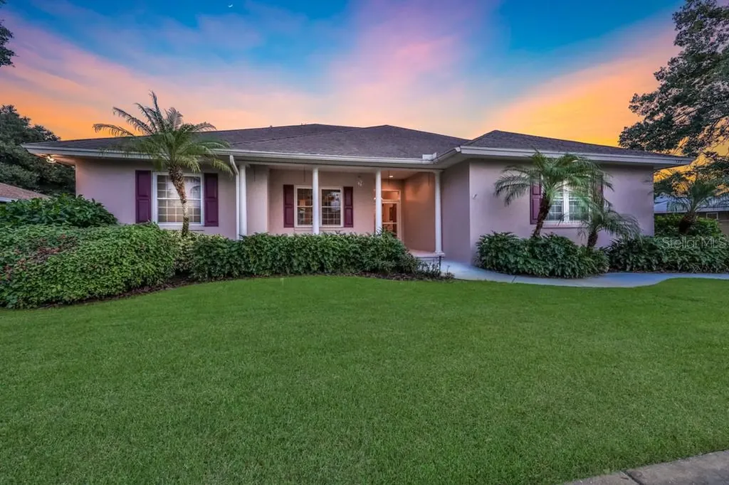 588 Powder Horn Row Lakeland FL 33809