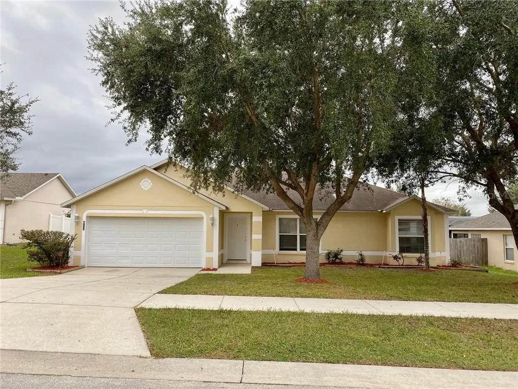 817 Breezy Lake Way Minneola FL 34715
