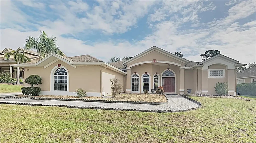 339 Glen Club Drive Debary FL 32713