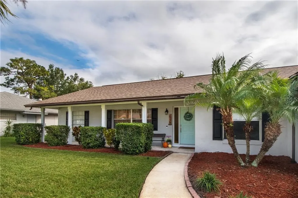 515 Charleswood Avenue Orlando FL 32825