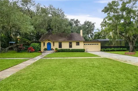 100 N Elliott Avenue Sanford FL 32771