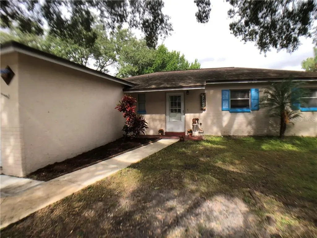 6971 Dalkeith Avenue N St Petersburg FL 33709