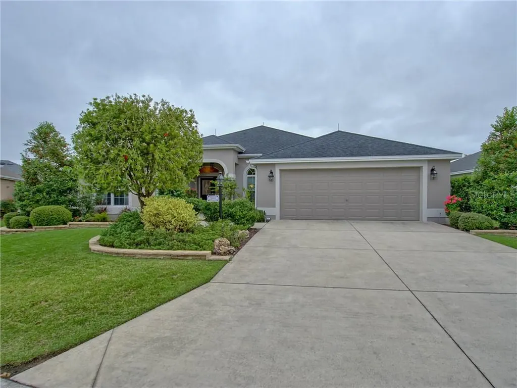 2979 Fisher Avenue The Villages FL 32163