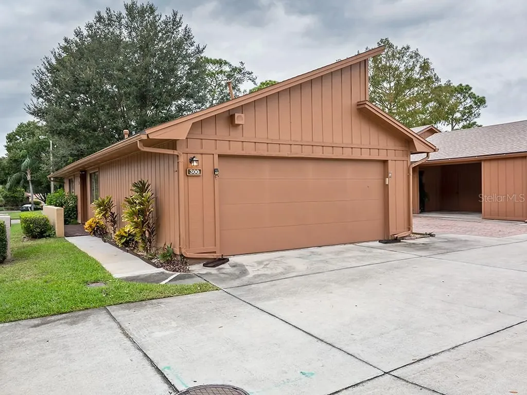 300 Pinesong Drive Casselberry FL 32707