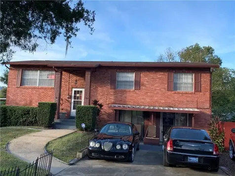 333 E Chelsea Street Deland FL 32724