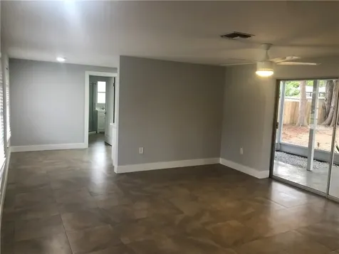 5416 Nutmeg Avenue Sarasota FL 34231