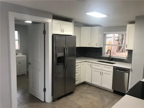 5416 Nutmeg Avenue Sarasota FL 34231