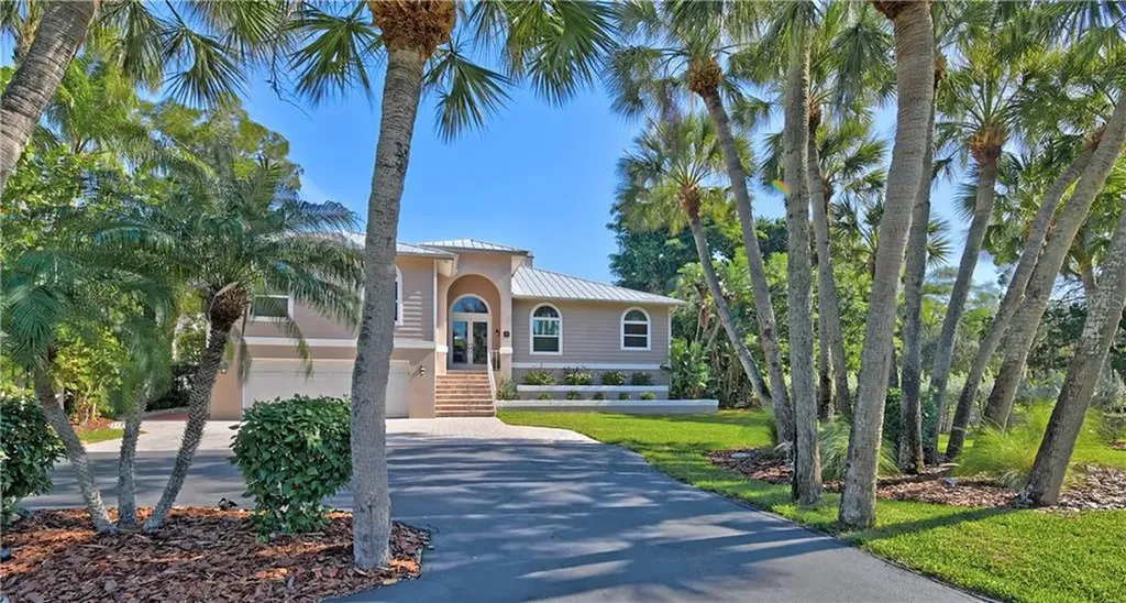 3707 White Lane Sarasota FL 34242