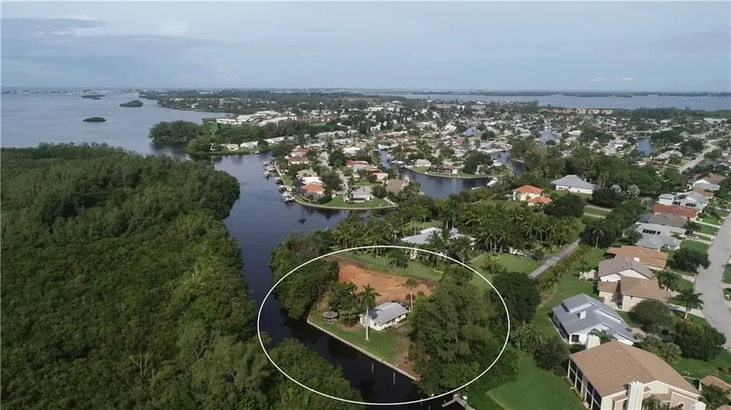 5404 Coral Lake Drive Bradenton FL 34210