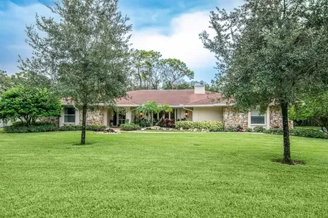 1811 Oak Creek Drive Dunedin FL 34698