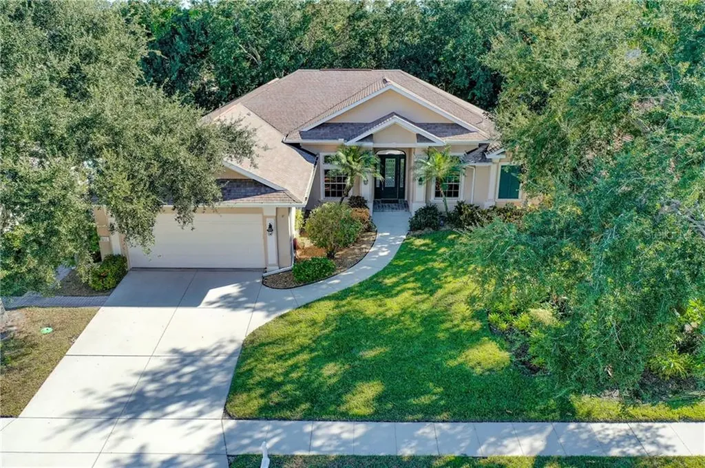 1011 93rd Street NW Bradenton FL 34209