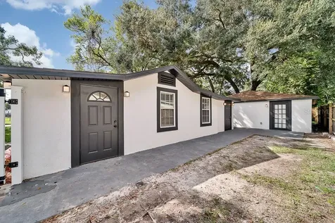 8302 N Elmer Street Tampa FL 33604