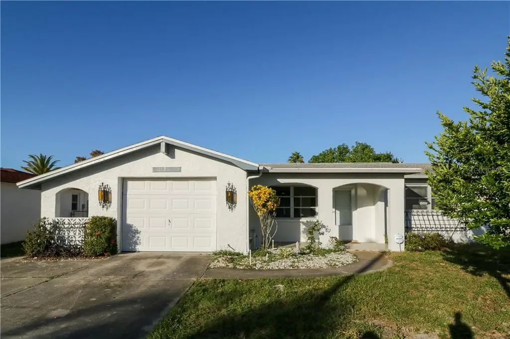 1121 Viking Drive Holiday FL 34691