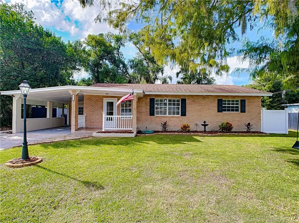112 Temple Street Deland FL 32720