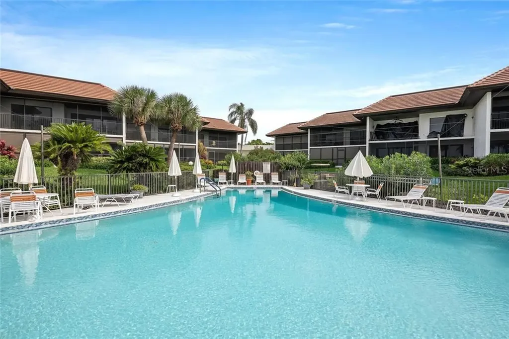 5393 Gulf Of Mexico Drive Longboat Key FL 34228
