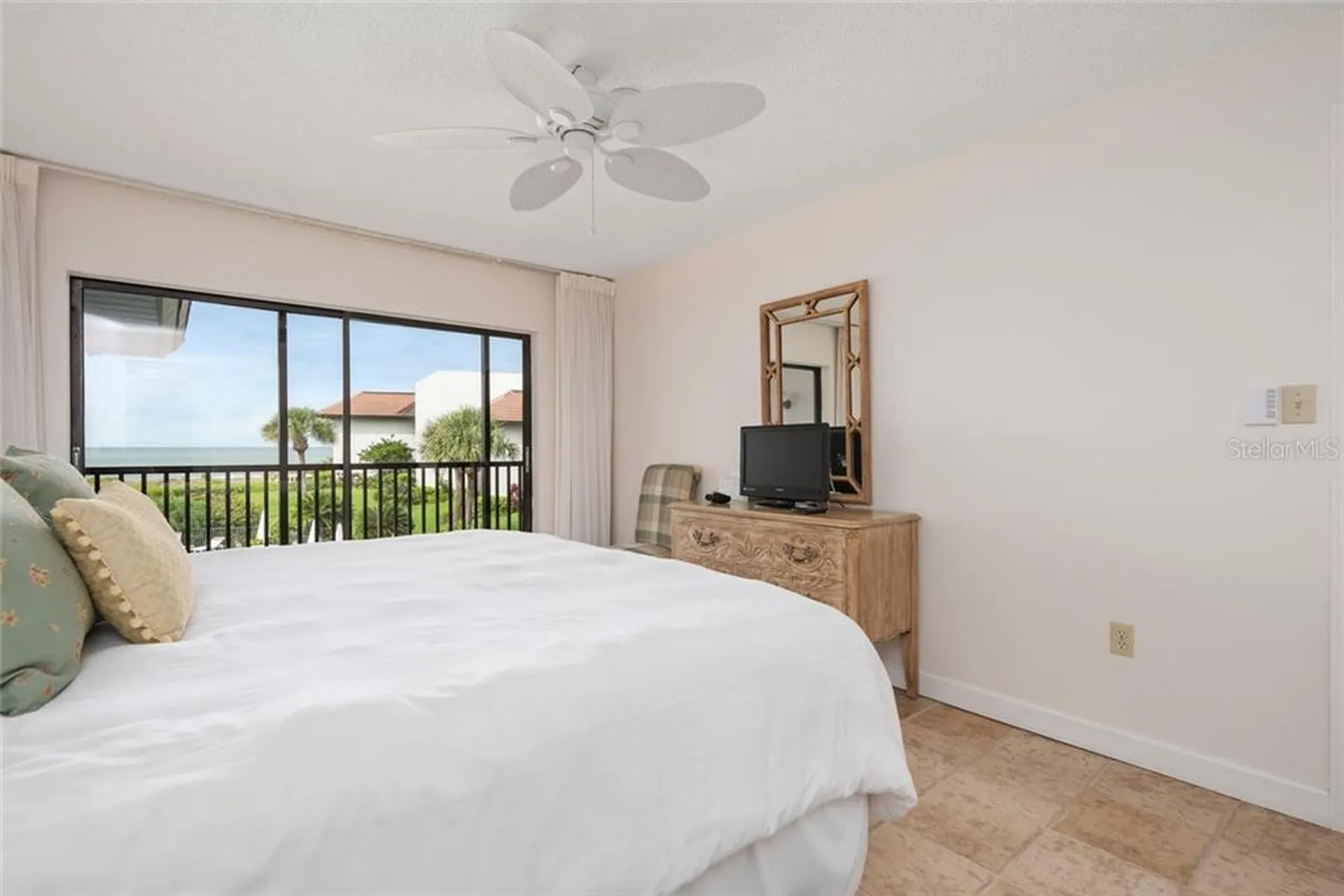 5393 Gulf Of Mexico Drive Longboat Key FL 34228