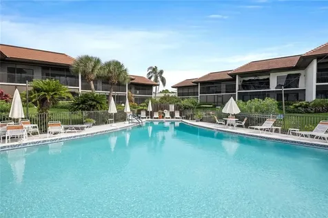 5393 Gulf Of Mexico Drive Longboat Key FL 34228