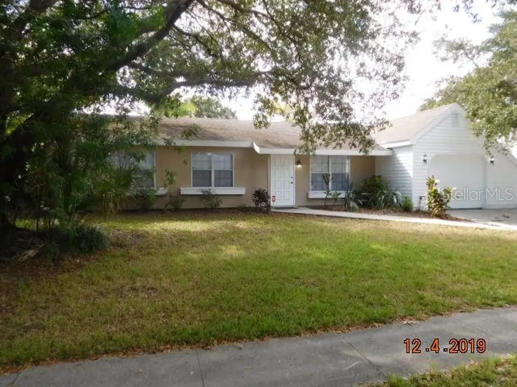 8197 Alam Avenue North Port FL 34287