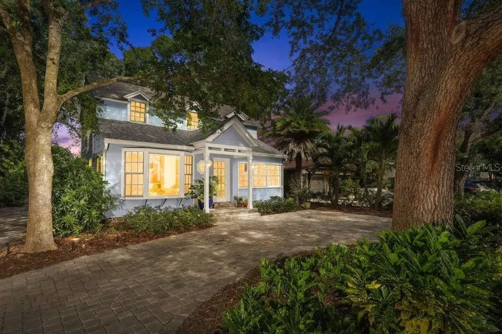 1789 Prospect Street Sarasota FL 34239