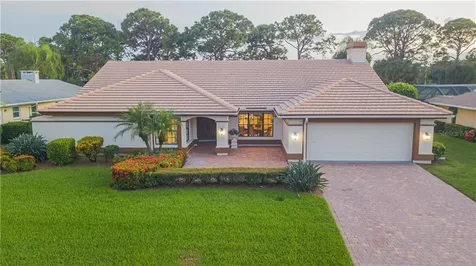 3846 Torrey Pines Boulevard Sarasota FL 34238