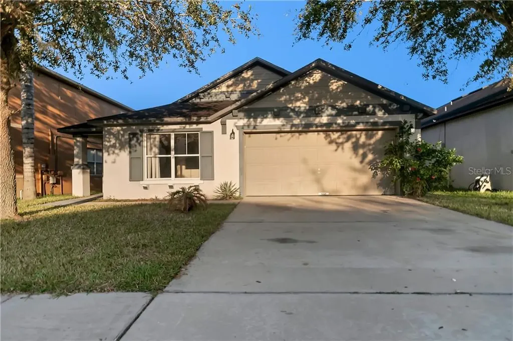 2894 Paynes Prairie Circle Kissimmee FL 34743