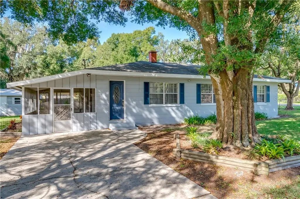 4527 S Pipkin Road Lakeland FL 33811