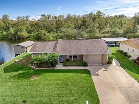13408 Country Club Drive Tavares FL 32778