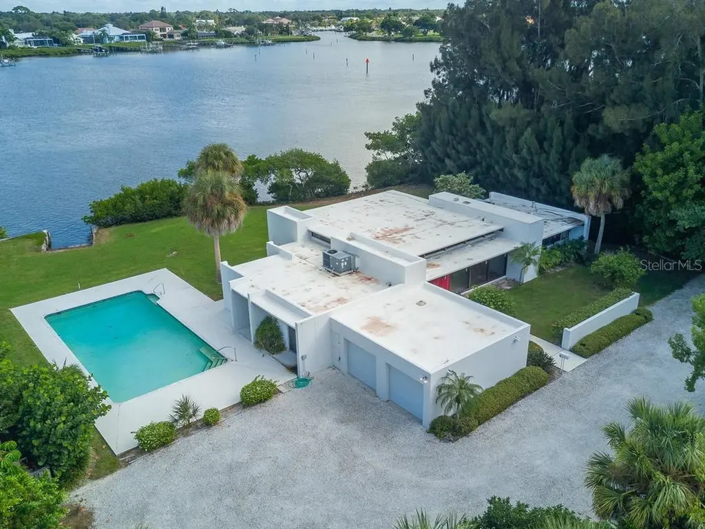 3727 Sandspur Lane Nokomis FL 34275