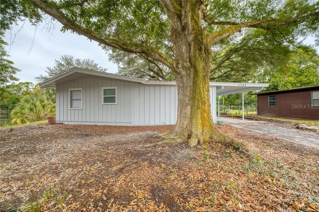 1107 Pelican Drive S St Petersburg FL 33707