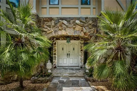 2 Mandershaw Lane Punta Gorda FL 33982