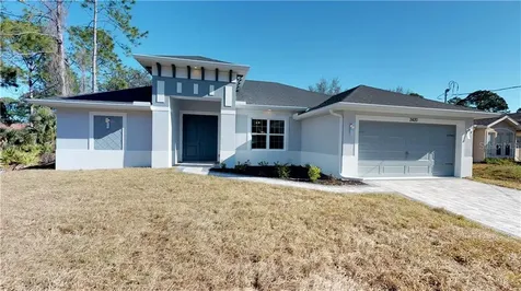 4701 Redwood Terrace North Port FL 34286