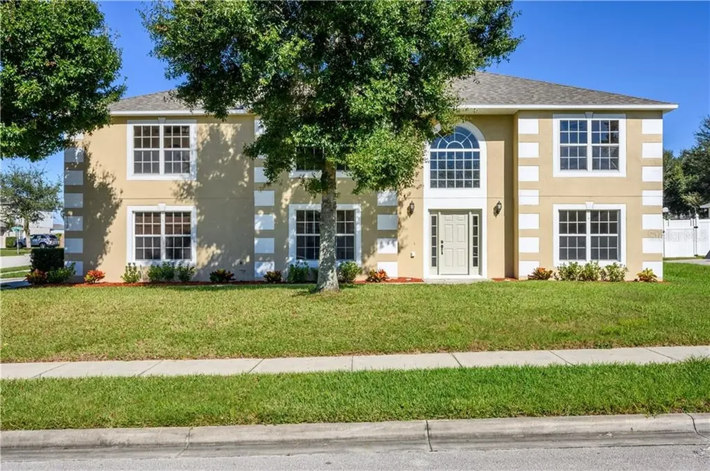 162 Winding Cove Avenue Apopka FL 32703