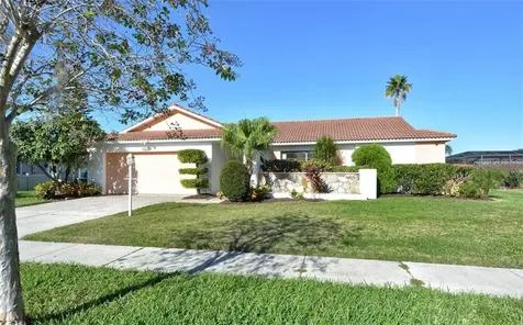 6676 Easton Drive Sarasota FL 34238
