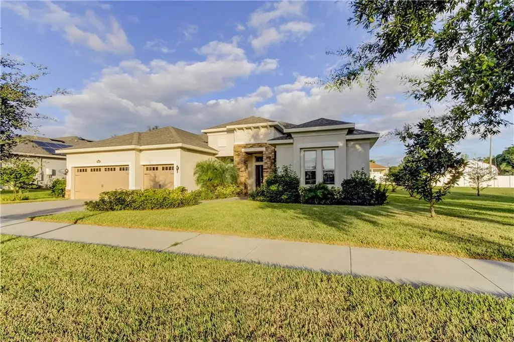 161 Harvest Gate Boulevard Groveland FL 34736