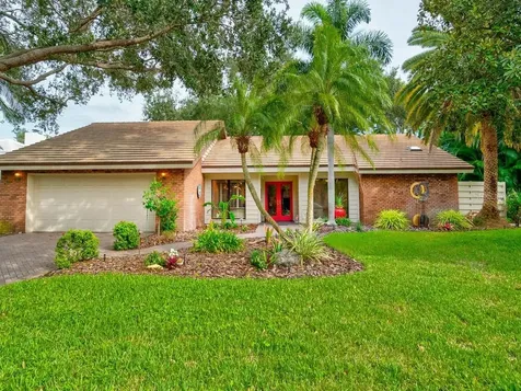 4785 Pine Harrier Drive Sarasota FL 34231