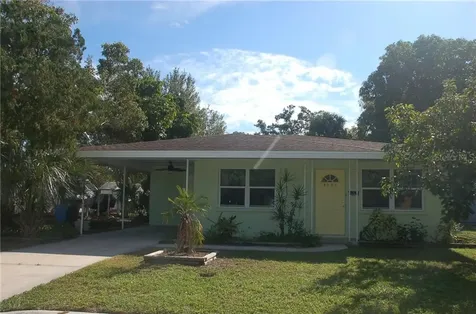 2407 15th Avenue W Bradenton FL 34205