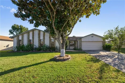 127 Cardamon Drive Orlando FL 32825