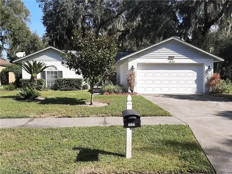 1824 Staysail Drive Valrico FL 33594