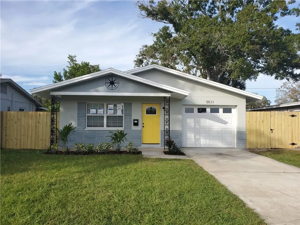 5511 17th Avenue N St Petersburg FL 33710