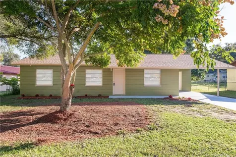 37212 Valera Avenue Dade City FL 33523