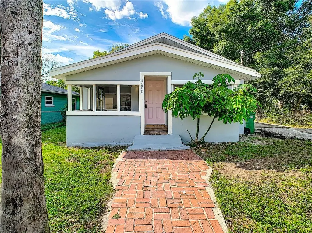 4506 N 42nd Street Tampa FL 33610