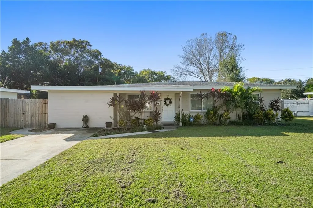 3090 55th Street N St Petersburg FL 33710