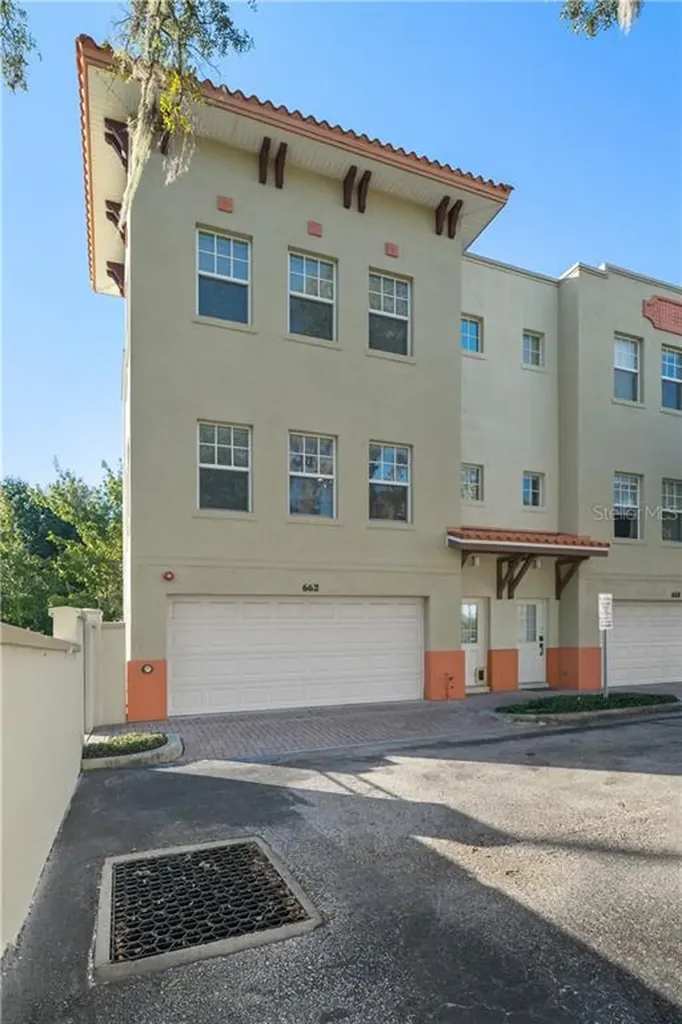 662 Siren Wind Lane Clearwater FL 33756