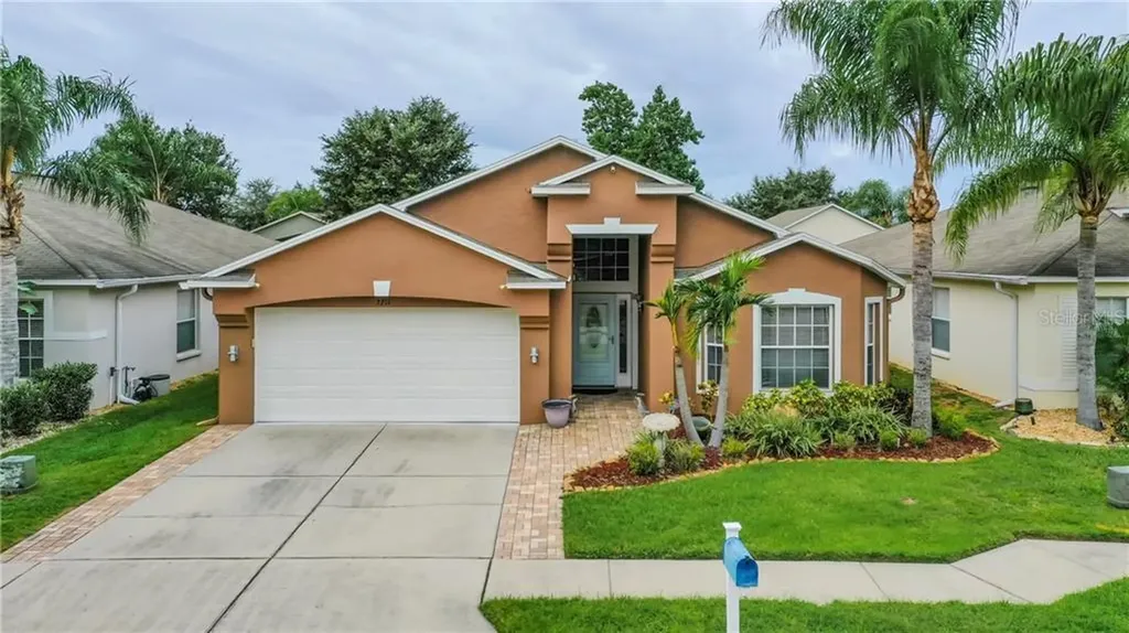 3211 Clover Blossom Circle Land O Lakes FL 34638